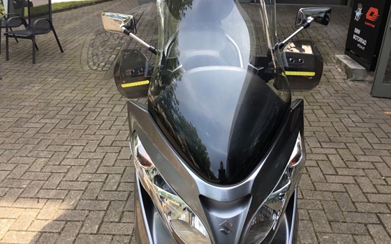 Gebrauchtmotorrad Suzuki Burgman 400 - Bild 14