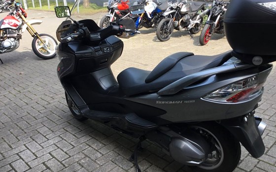 Gebrauchtmotorrad Suzuki Burgman 400 - Bild 5