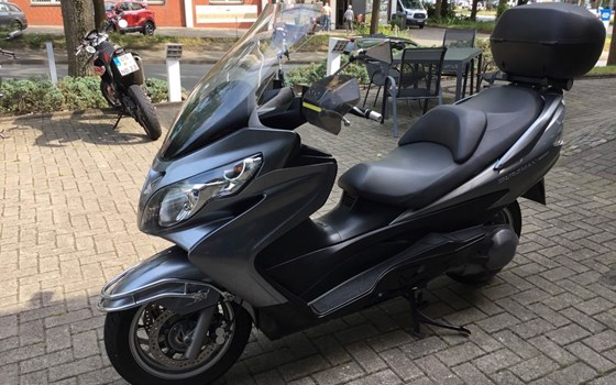 Gebrauchtmotorrad Suzuki Burgman 400 - Bild 6
