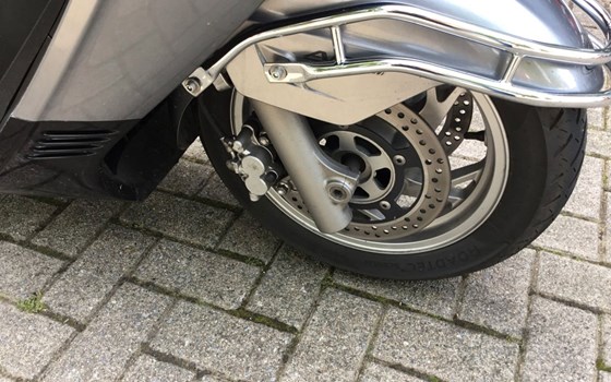 Gebrauchtmotorrad Suzuki Burgman 400 - Bild 8