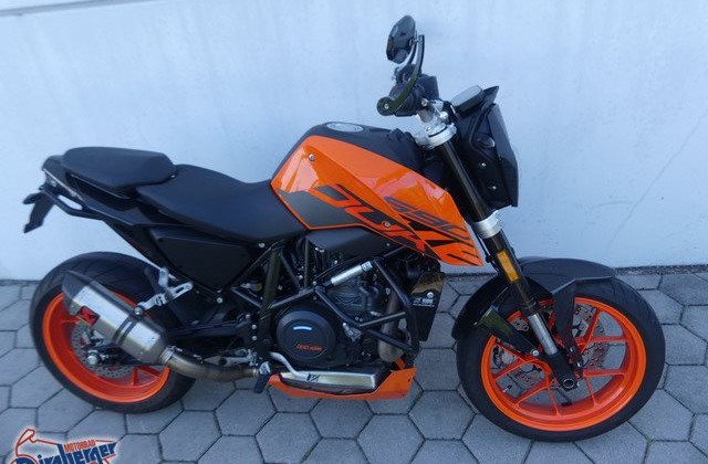 KTM 690 Duke