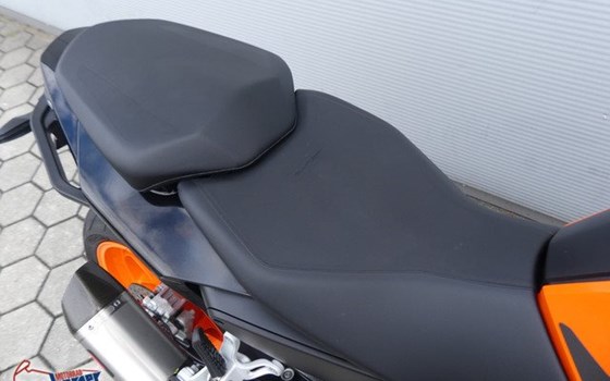 Gebrauchtmotorrad KTM 690 Duke - Bild 4