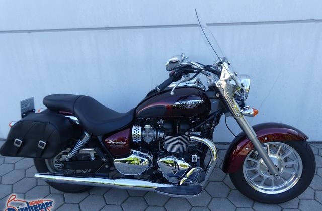 Triumph Bonneville America