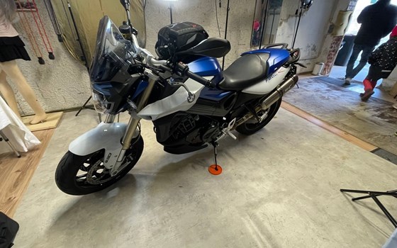 Gebrauchtmotorrad BMW F 800 R - Bild 3 Gebrauchtmotorrad BMW F 800 R - Bild 3