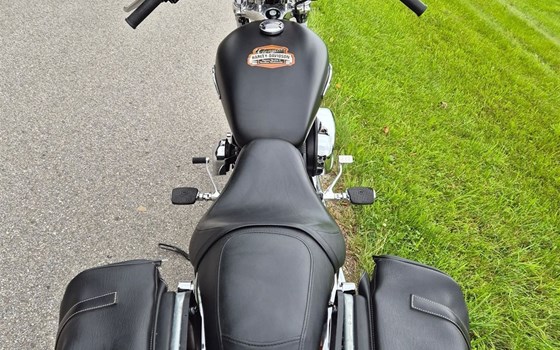 Gebrauchtmotorrad Harley-Davidson Sportster XL 1200CA - Bild 8 Gebrauchtmotorrad Harley-Davidson Sportster XL 1200CA - Bild 8