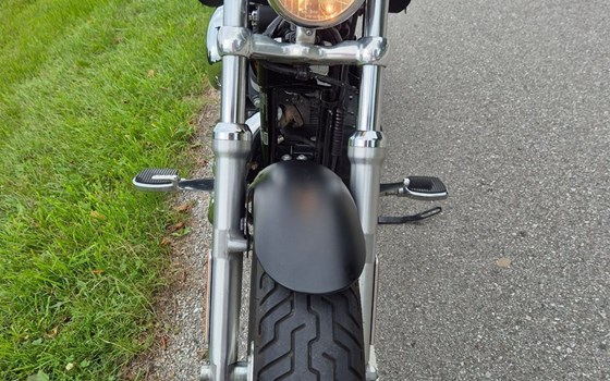 Gebrauchtmotorrad Harley-Davidson Sportster XL 1200CA - Bild 9 Gebrauchtmotorrad Harley-Davidson Sportster XL 1200CA - Bild 9