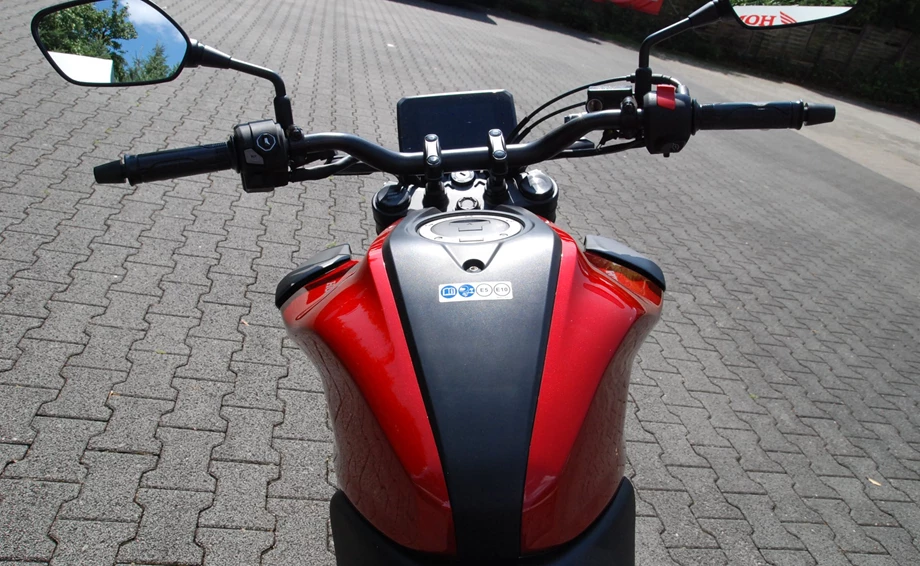 Angebot Honda CB125R Bild 21: Angebot Honda CB125R