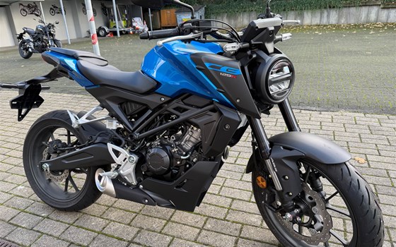 Neufahrzeug Honda CB125R - Bild 3
