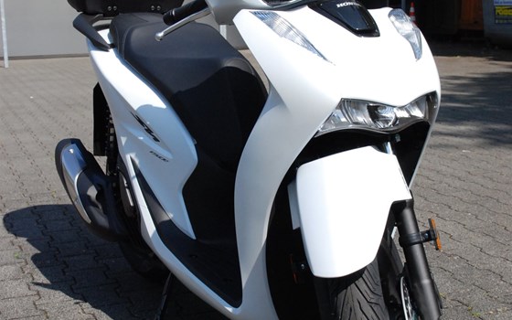 Neufahrzeug Honda SH150i - Bild 21