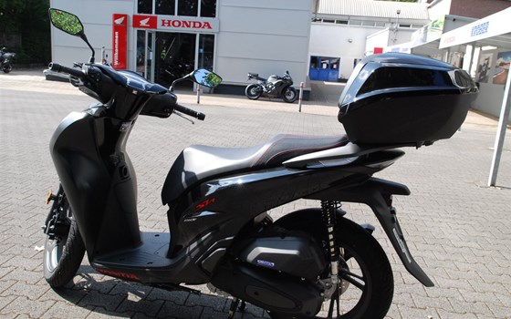 Neufahrzeug Honda SH150i - Bild 10