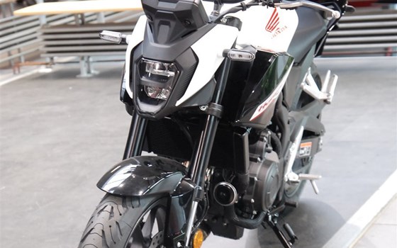 Neufahrzeug Honda CB500 Hornet - Bild 17