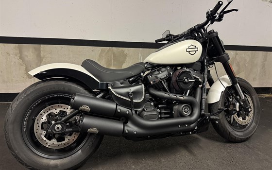 Gebrauchtmotorrad Harley-Davidson Softail Fat Bob FXFB - Bild 3