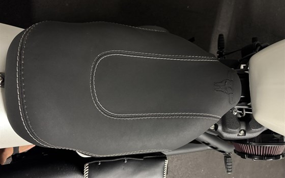 Gebrauchtmotorrad Harley-Davidson Softail Fat Bob FXFB - Bild 6 Gebrauchtmotorrad Harley-Davidson Softail Fat Bob FXFB - Bild 6