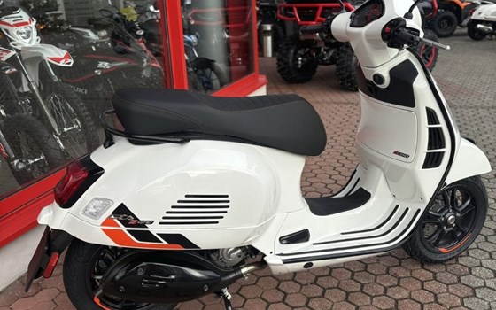 Neufahrzeug Vespa TS - Bild 3