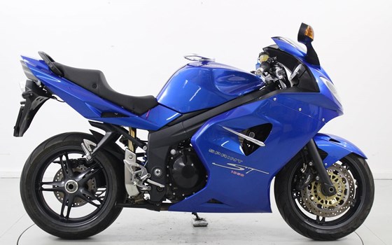 Motorrad Occasion Triumph Sprint ST 1050 - Bild 4