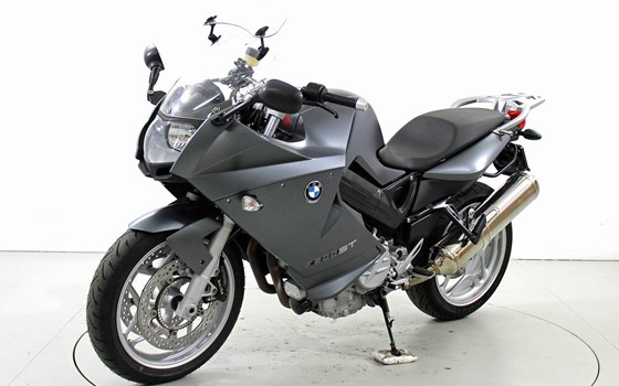 Motorrad Occasion BMW F 800 ST - Bild 3
