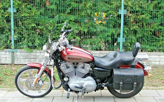 Gebrauchtmotorrad Harley-Davidson Sportster XL 883 C Custom - Bild 4