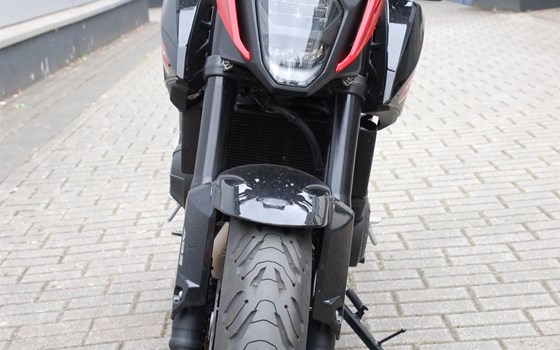 Gebrauchtmotorrad Honda CB500 Hornet - Bild 11