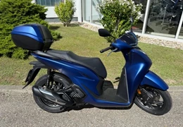 Neumotorrad Honda SH125i Neumotorrad Honda SH125i