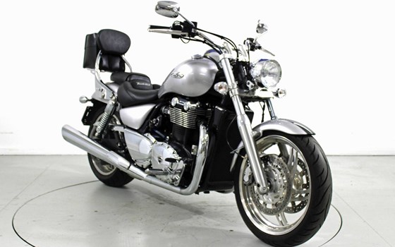 Motorrad Occasion Triumph Thunderbird - Bild 2