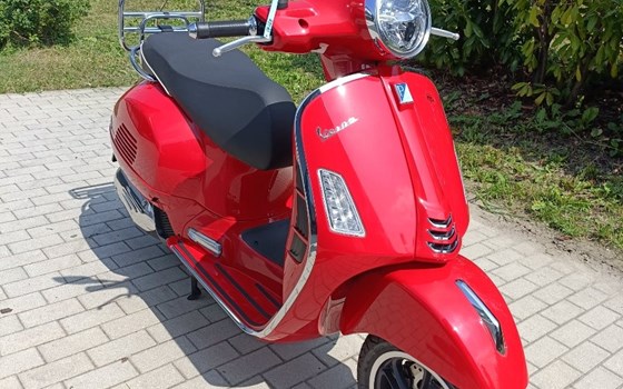 Gebrauchtmotorrad Vespa GTS 125 Super iGET - Bild 6 Gebrauchtmotorrad Vespa GTS 125 Super iGET - Bild 6