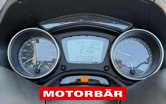 Gebrauchtmotorrad Piaggio MP3 LT 400 - Bild 7