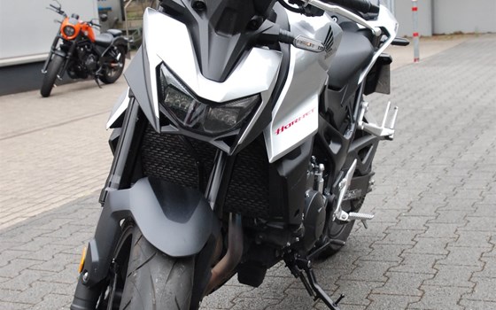 Gebrauchtmotorrad Honda CB750 Hornet - Bild 12