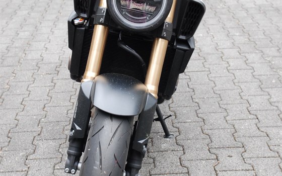 Gebrauchtmotorrad Honda CB650R - Bild 9