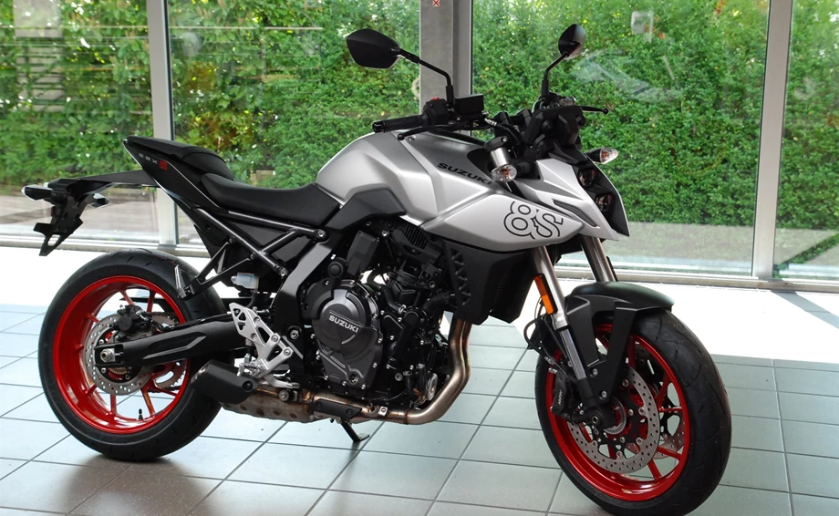 Offer Suzuki GSX-8S Bild 18: Offer Suzuki GSX-8S