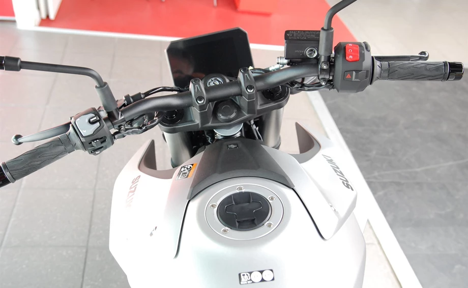 Offer Suzuki GSX-8S Bild 22: Offer Suzuki GSX-8S