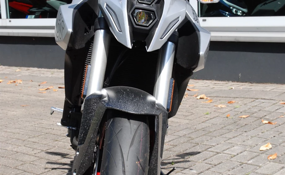 Offer Suzuki GSX-8S Bild 28: Offer Suzuki GSX-8S
