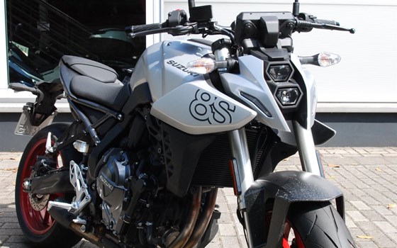 Gebrauchtmotorrad Suzuki GSX-8S - Bild 29