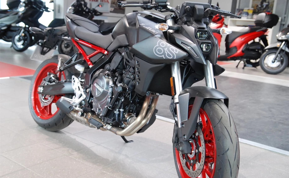 Offer Suzuki GSX-8S Bild 10: Offer Suzuki GSX-8S