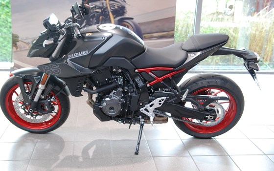 Gebrauchtmotorrad Suzuki GSX-8S - Bild 11