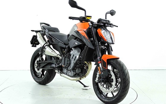 Motorrad Occasion KTM 890 Duke - Bild 2