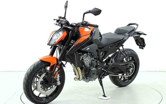 Motorrad Occasion KTM 890 Duke - Bild 3