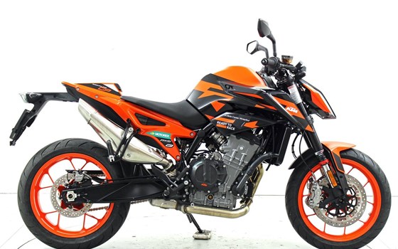 Motorrad Occasion KTM 890 Duke GP - Bild 4
