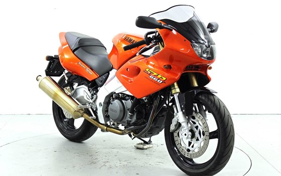 Motorrad Occasion Yamaha SZR 660 - Bild 2
