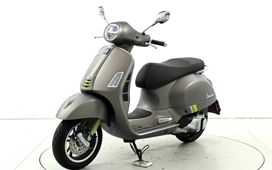 Motorrad Occasion Piaggio MP3 300 Sport - Bild 3
