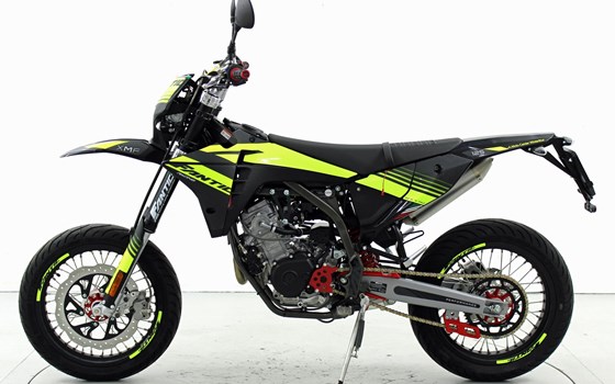 Motorrad Occasion Fantic XMF 125 Performance - Bild 5