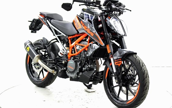 Motorrad Occasion KTM 125 Duke - Bild 2