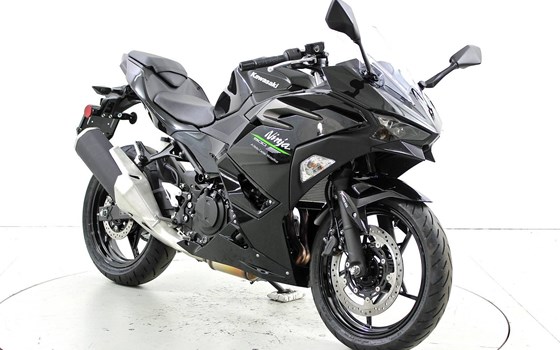 Motorrad Occasion Kawasaki Ninja 300 - Bild 2
