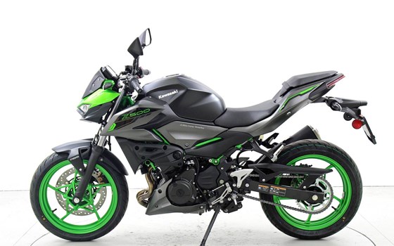 Motorrad Occasion Kawasaki Z900 SE - Bild 5