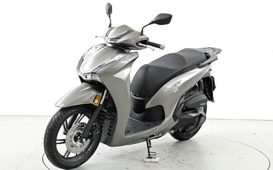 Motorrad Occasion Honda SH350i - Bild 3