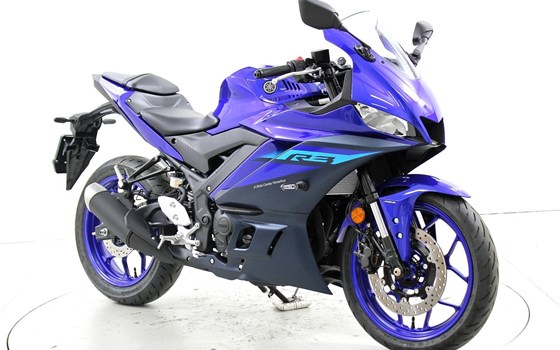 Motorrad Occasion Yamaha R3 - Bild 2