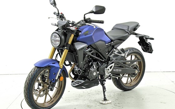 Motorrad Occasion Honda CB300R - Bild 3