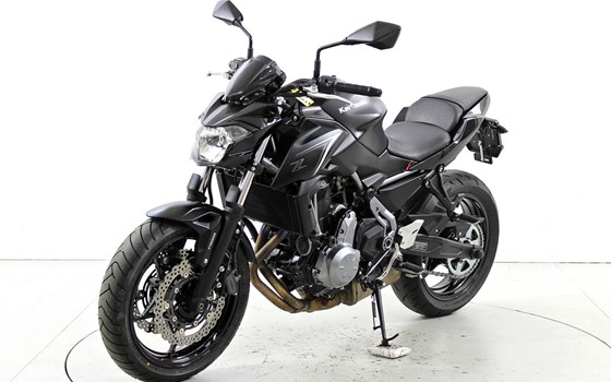 Motorrad Occasion Kawasaki Z650 - Bild 3