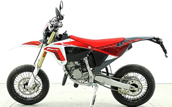 Motorrad Occasion Fantic XEF 125 Competition - Bild 5