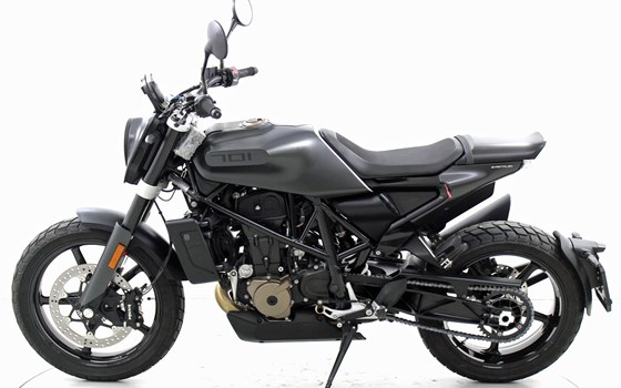 Offre Husqvarna Svartpilen 701 - Image 5