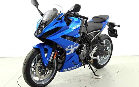 Motorrad Occasion Suzuki GSX-8R - Bild 3